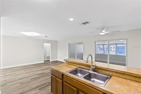 10230 Genesee Lane Orlando FL 32821