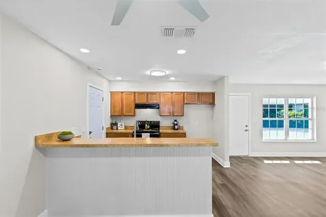 10230 Genesee Lane Orlando FL 32821