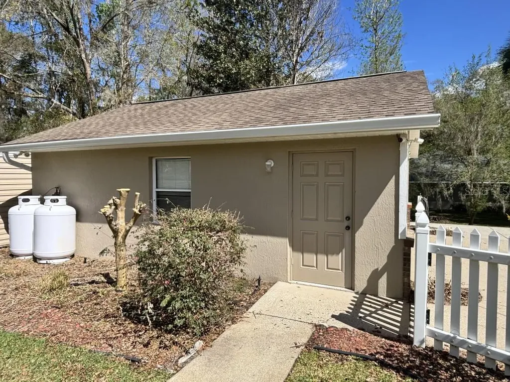 1815 SE 89th Lane Ocala FL 34480