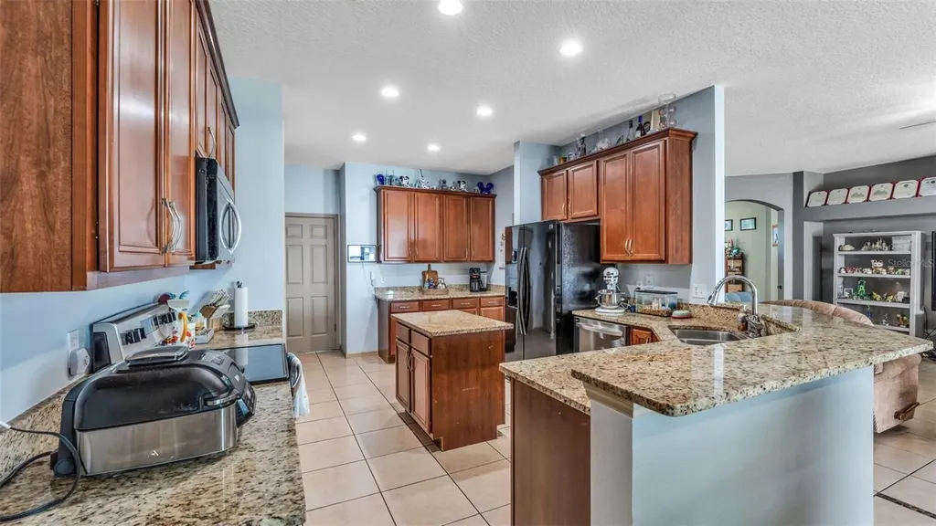 4530 Brookshire Place Lake Wales FL 33898