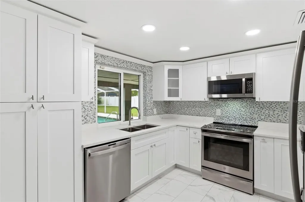 212 W 131st Avenue Tampa FL 33612