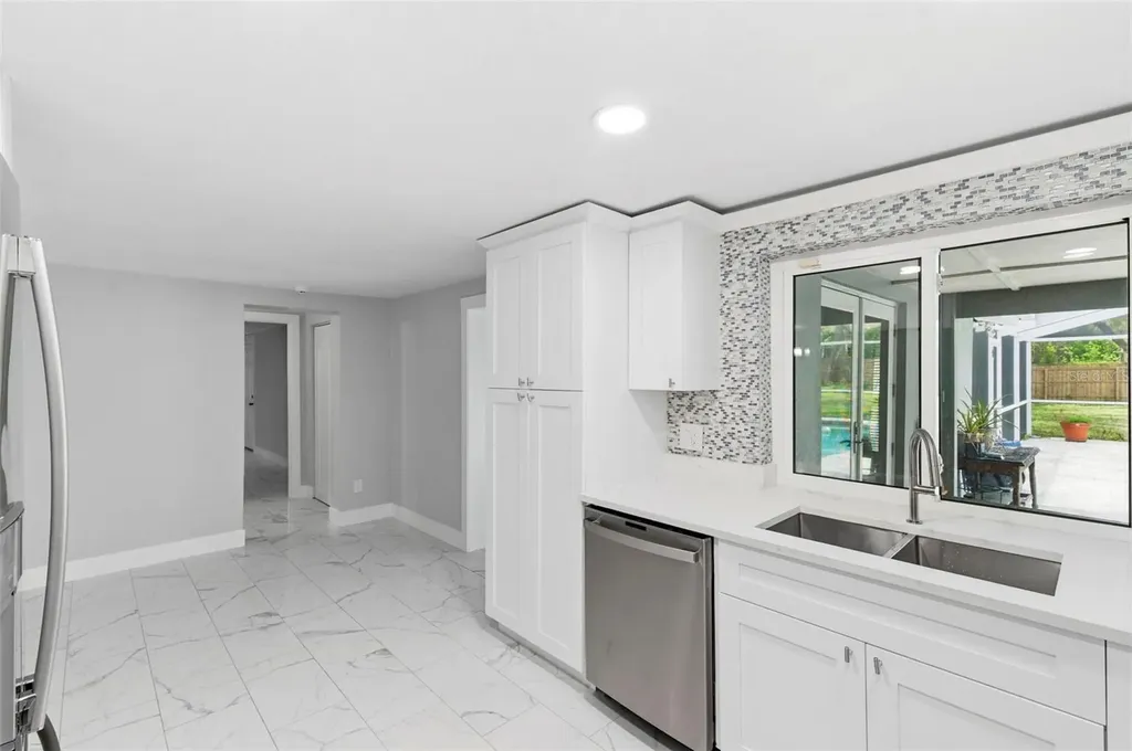 212 W 131st Avenue Tampa FL 33612