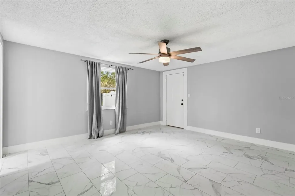 212 W 131st Avenue Tampa FL 33612