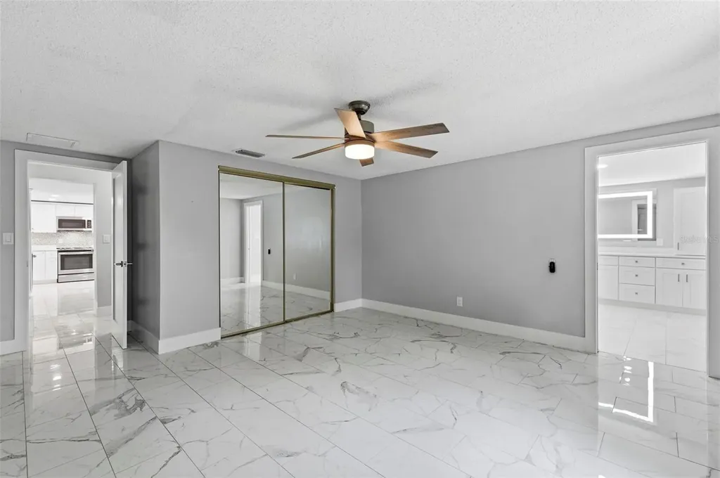 212 W 131st Avenue Tampa FL 33612