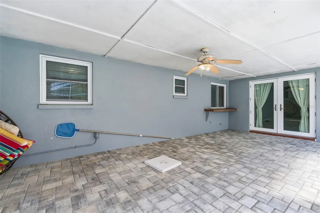 212 W 131st Avenue Tampa FL 33612