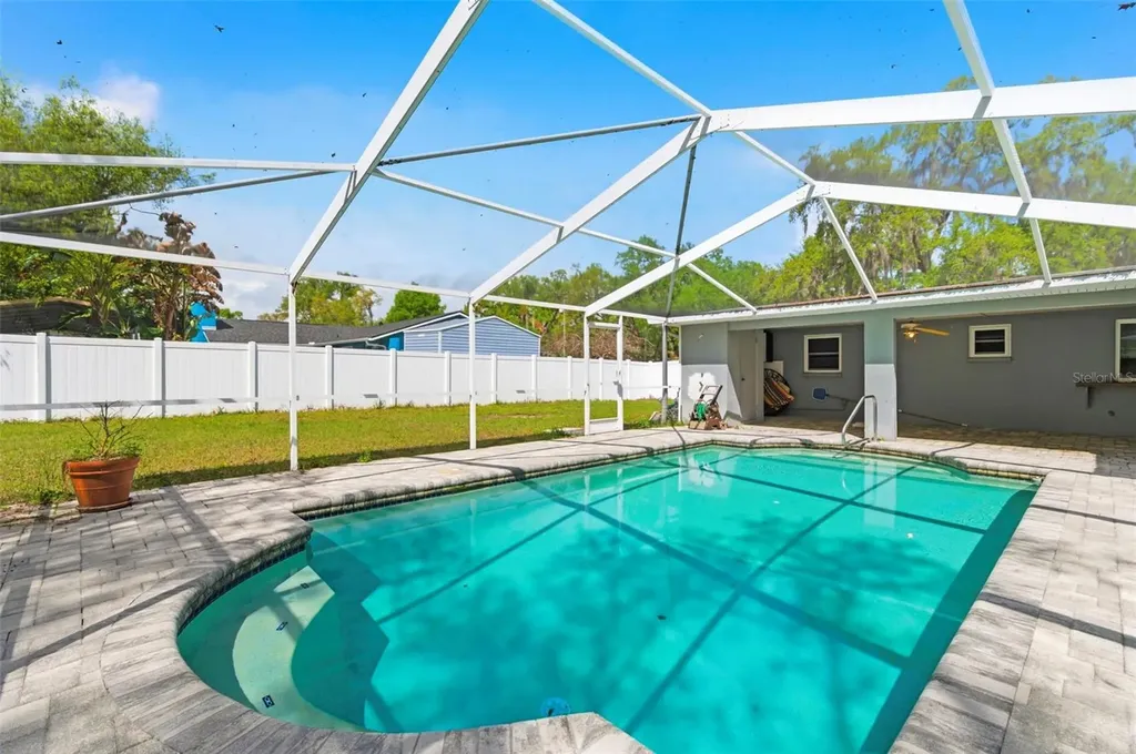 212 W 131st Avenue Tampa FL 33612