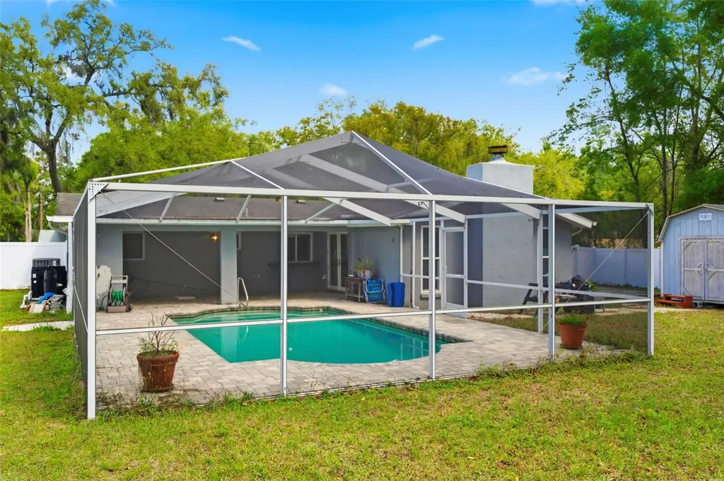 212 W 131st Avenue Tampa FL 33612
