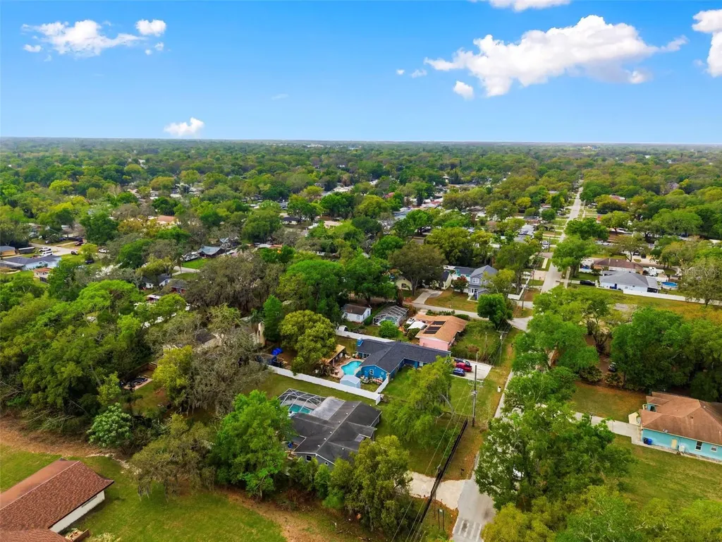 212 W 131st Avenue Tampa FL 33612