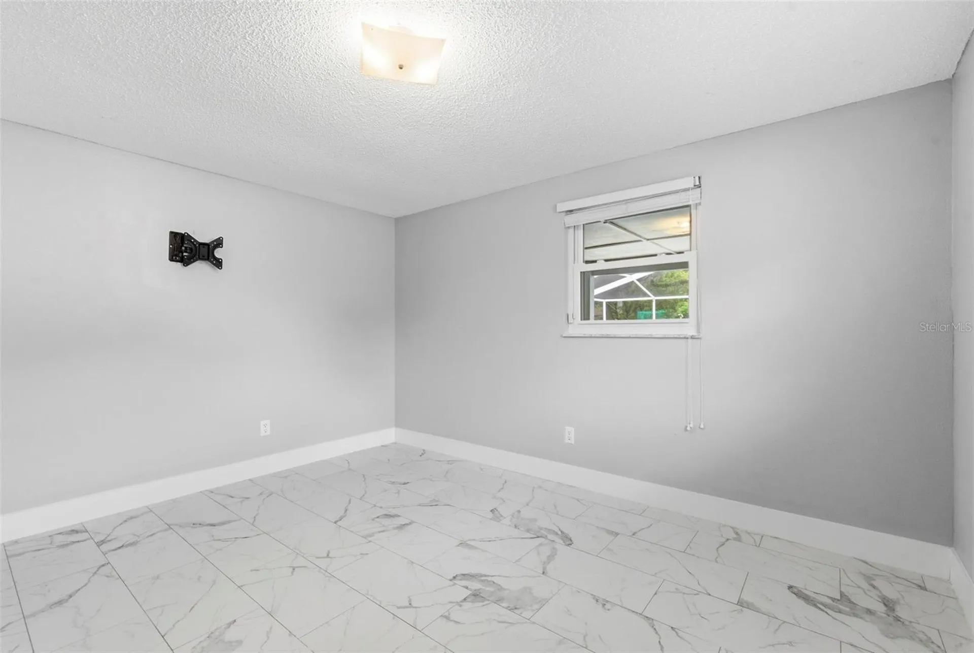 212 W 131st Avenue Tampa FL 33612