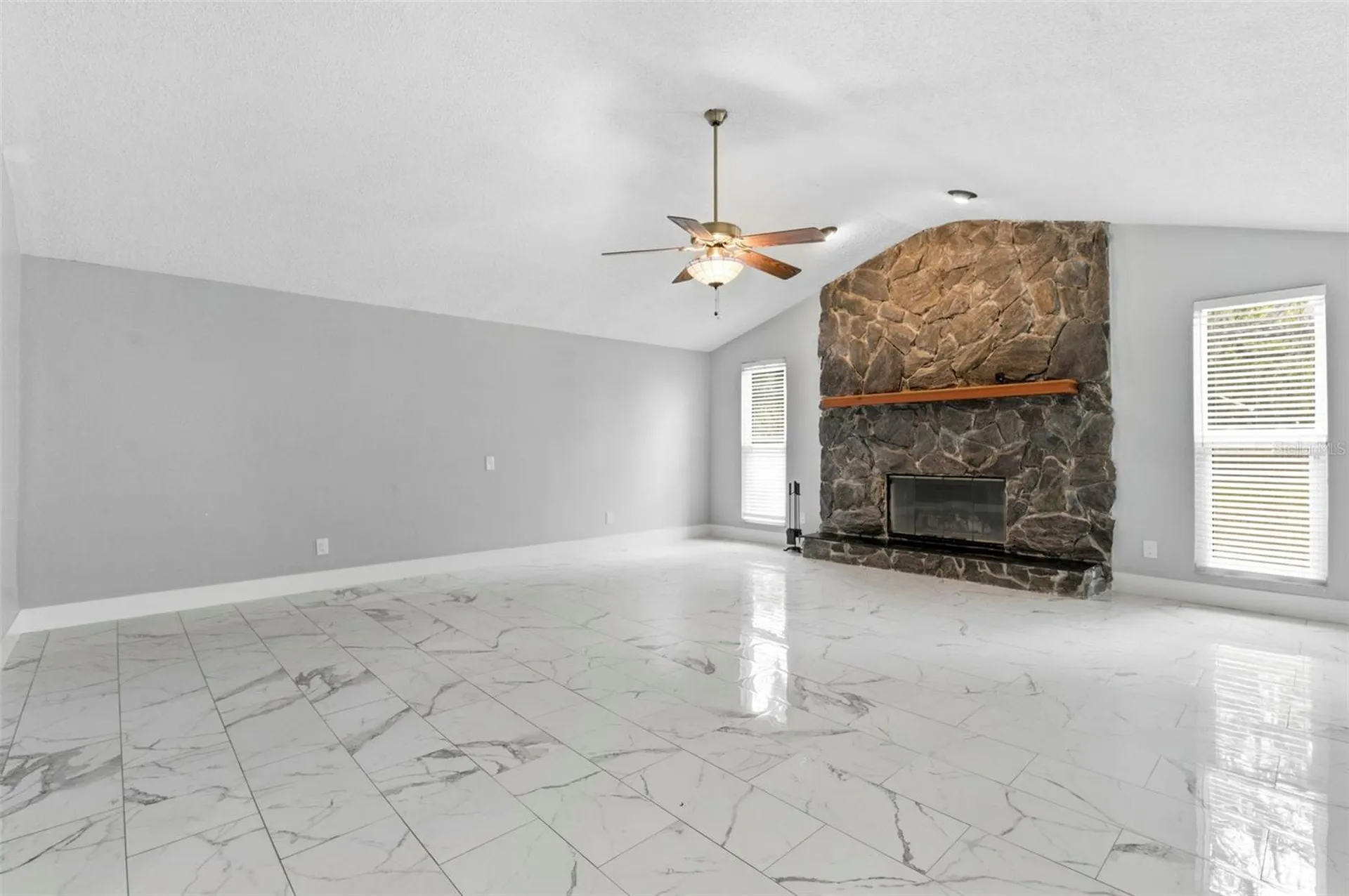212 W 131st Avenue Tampa FL 33612