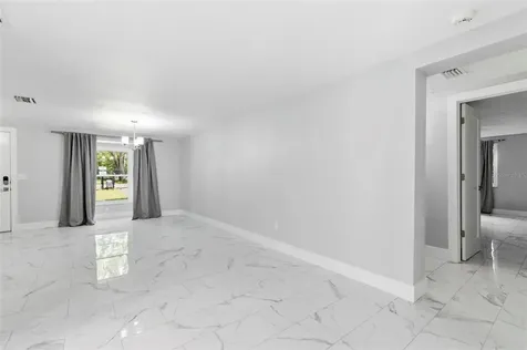 212 W 131st Avenue Tampa FL 33612