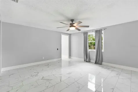 212 W 131st Avenue Tampa FL 33612