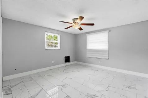 212 W 131st Avenue Tampa FL 33612