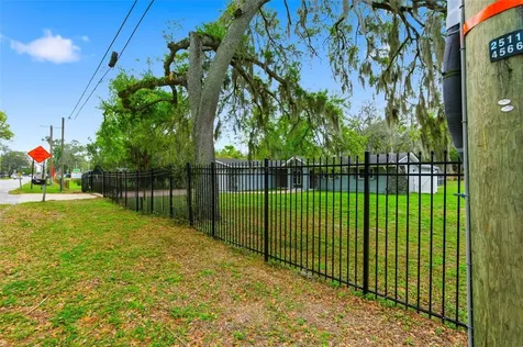 212 W 131st Avenue Tampa FL 33612