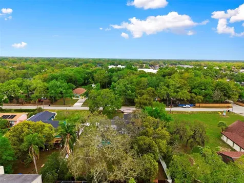 212 W 131st Avenue Tampa FL 33612