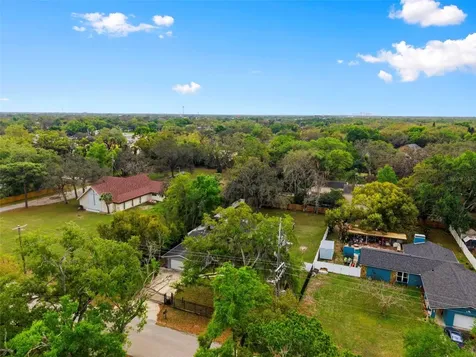 212 W 131st Avenue Tampa FL 33612