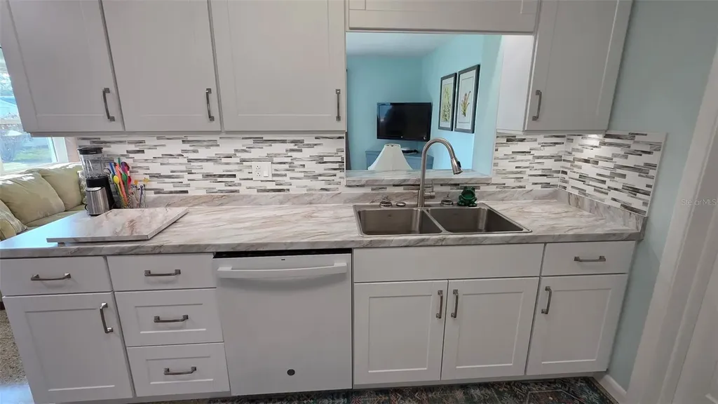 707 Jane Avenue New Smyrna Beach FL 32168