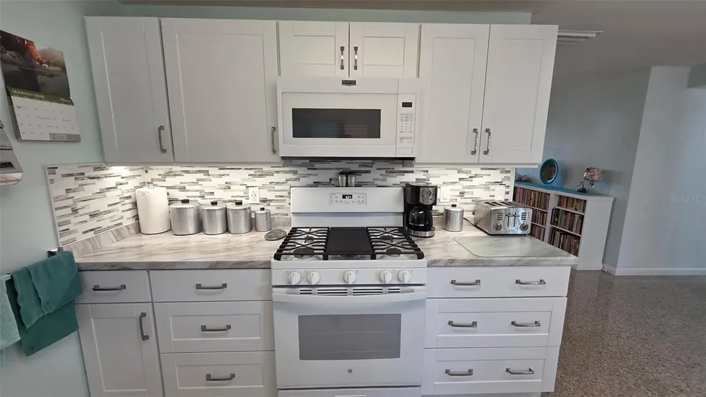 707 Jane Avenue New Smyrna Beach FL 32168