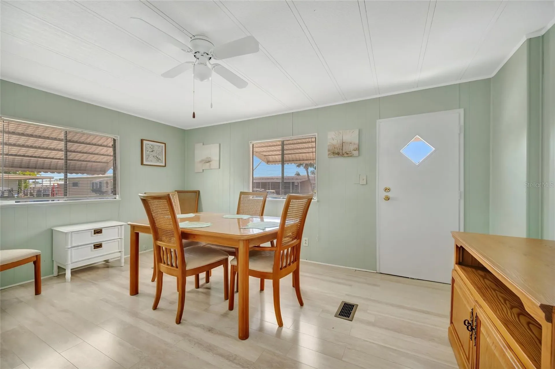 110 E Saint Lucia Loop Apollo Beach FL 33572