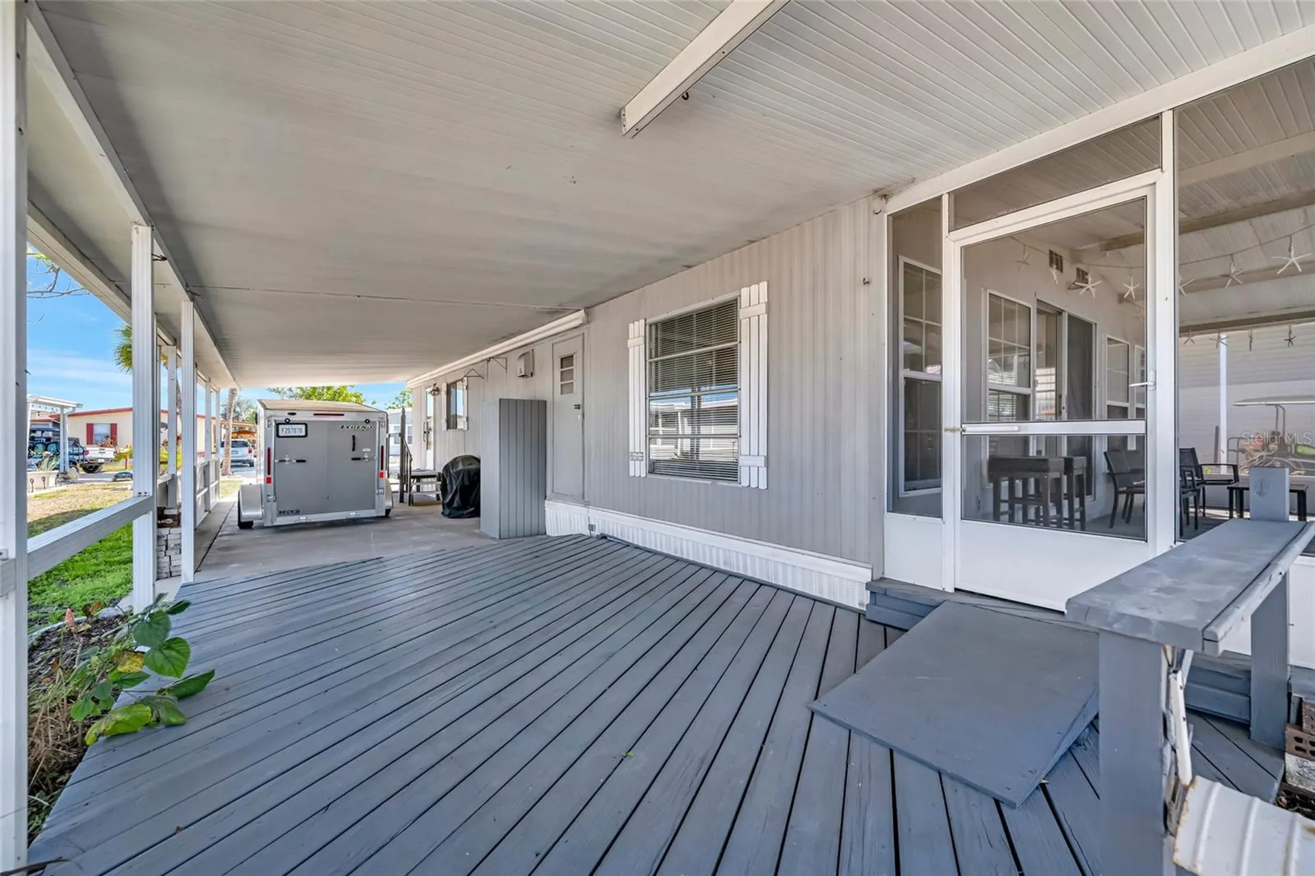 110 E Saint Lucia Loop Apollo Beach FL 33572