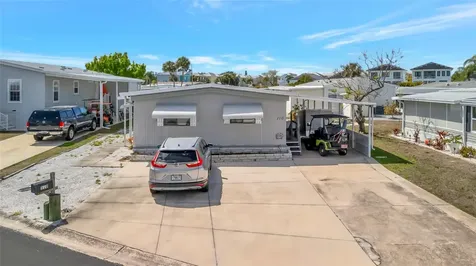 110 E Saint Lucia Loop Apollo Beach FL 33572