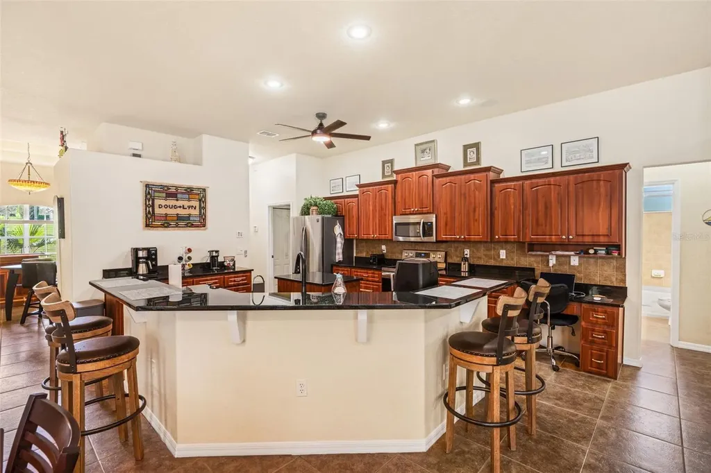 10288 Ridge Top Loop Weeki Wachee FL 34613