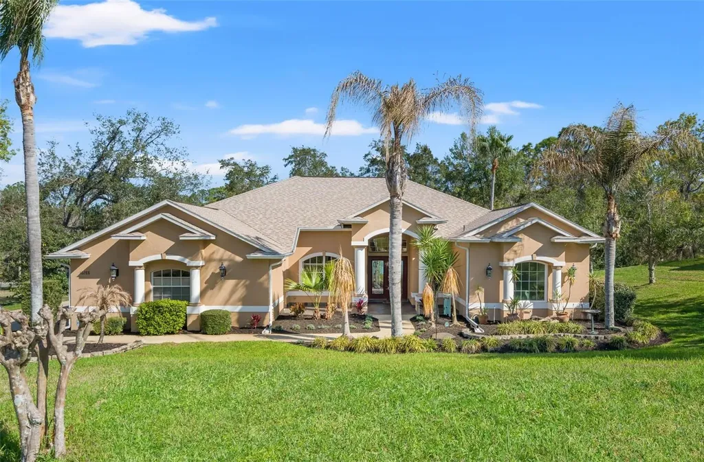 10288 Ridge Top Loop Weeki Wachee FL 34613