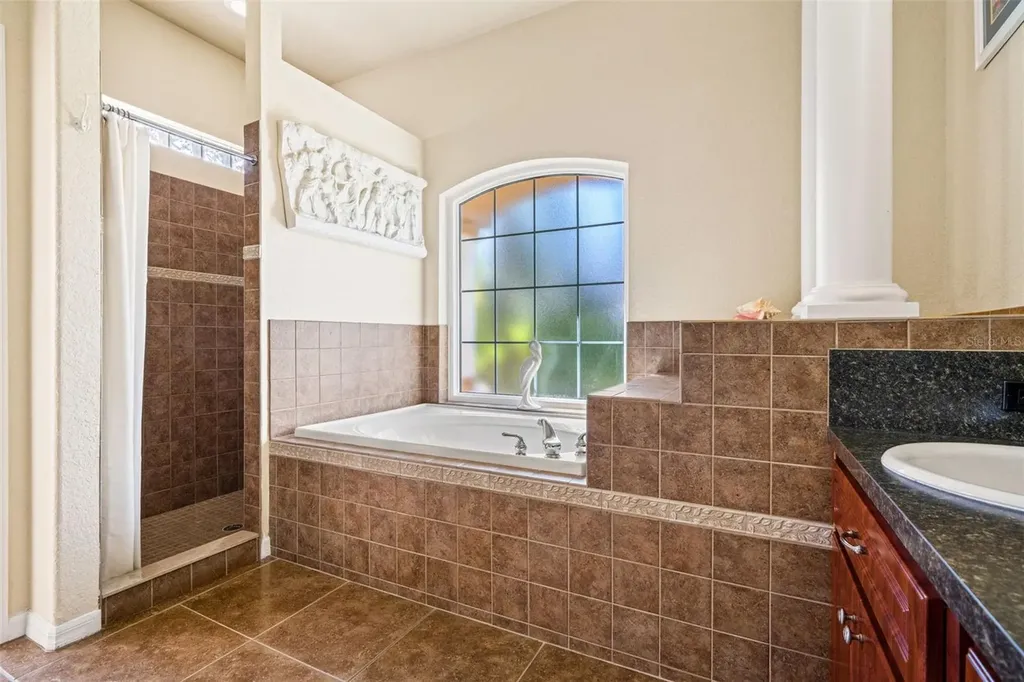 10288 Ridge Top Loop Weeki Wachee FL 34613