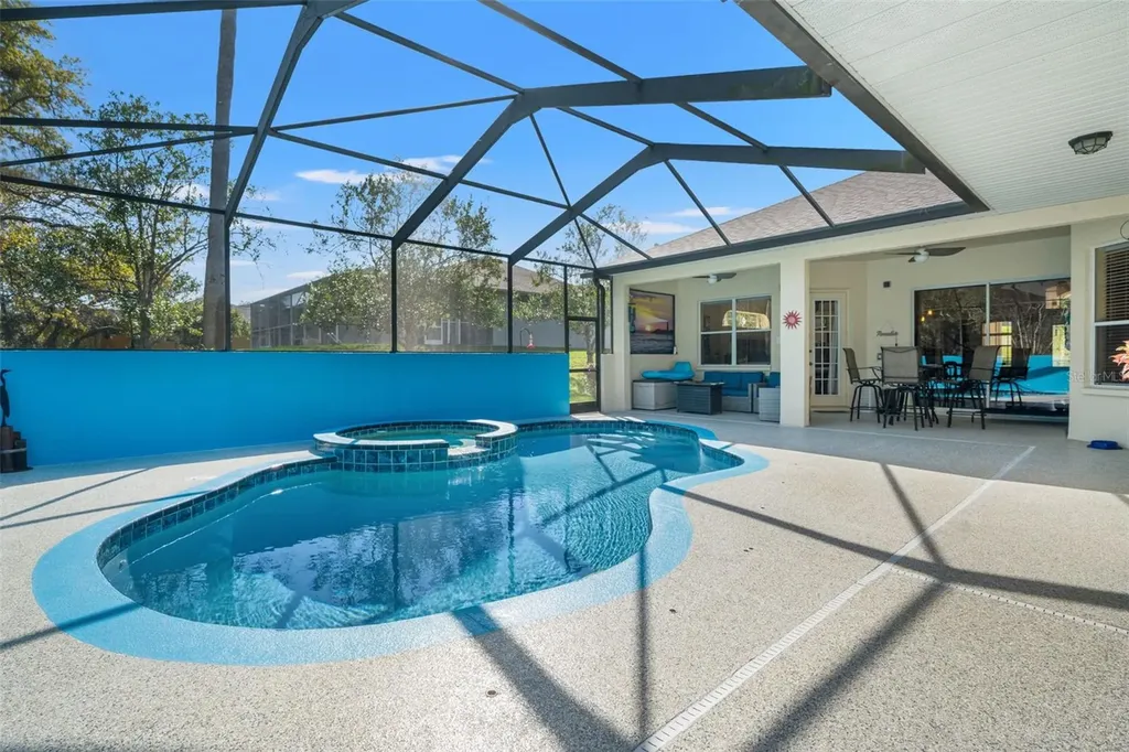 10288 Ridge Top Loop Weeki Wachee FL 34613