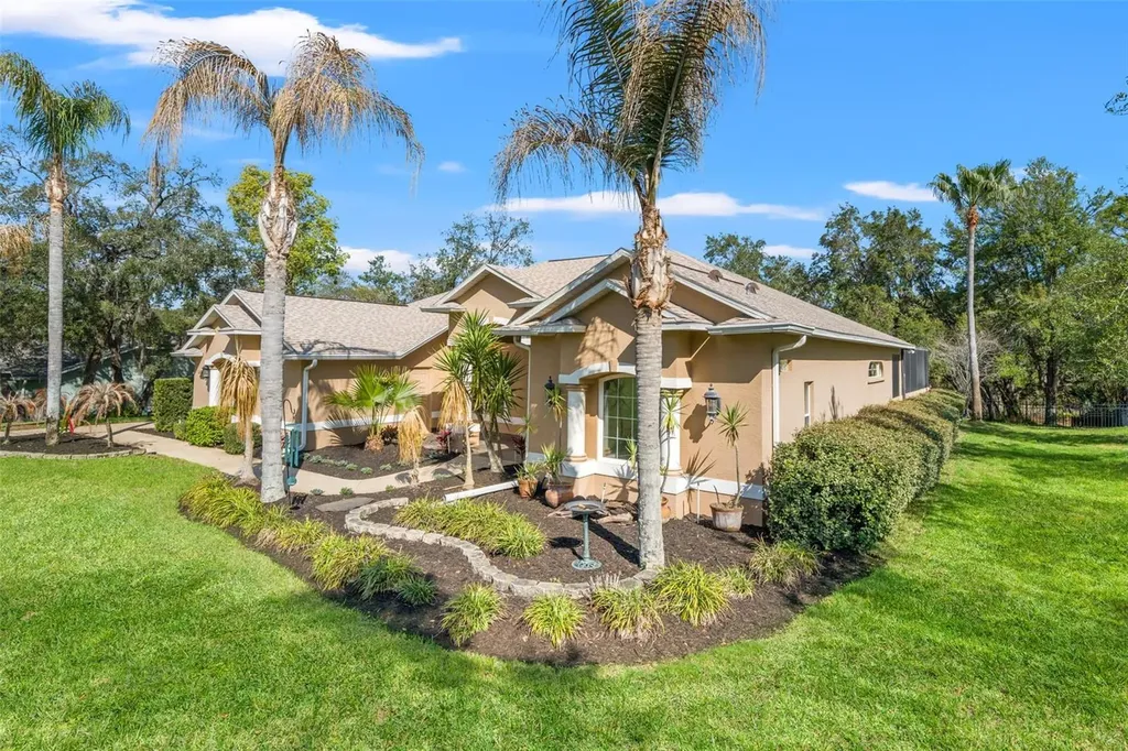 10288 Ridge Top Loop Weeki Wachee FL 34613