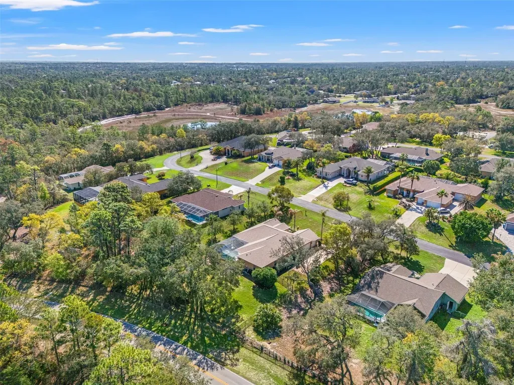 10288 Ridge Top Loop Weeki Wachee FL 34613