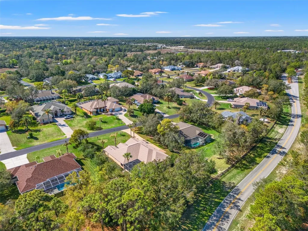 10288 Ridge Top Loop Weeki Wachee FL 34613