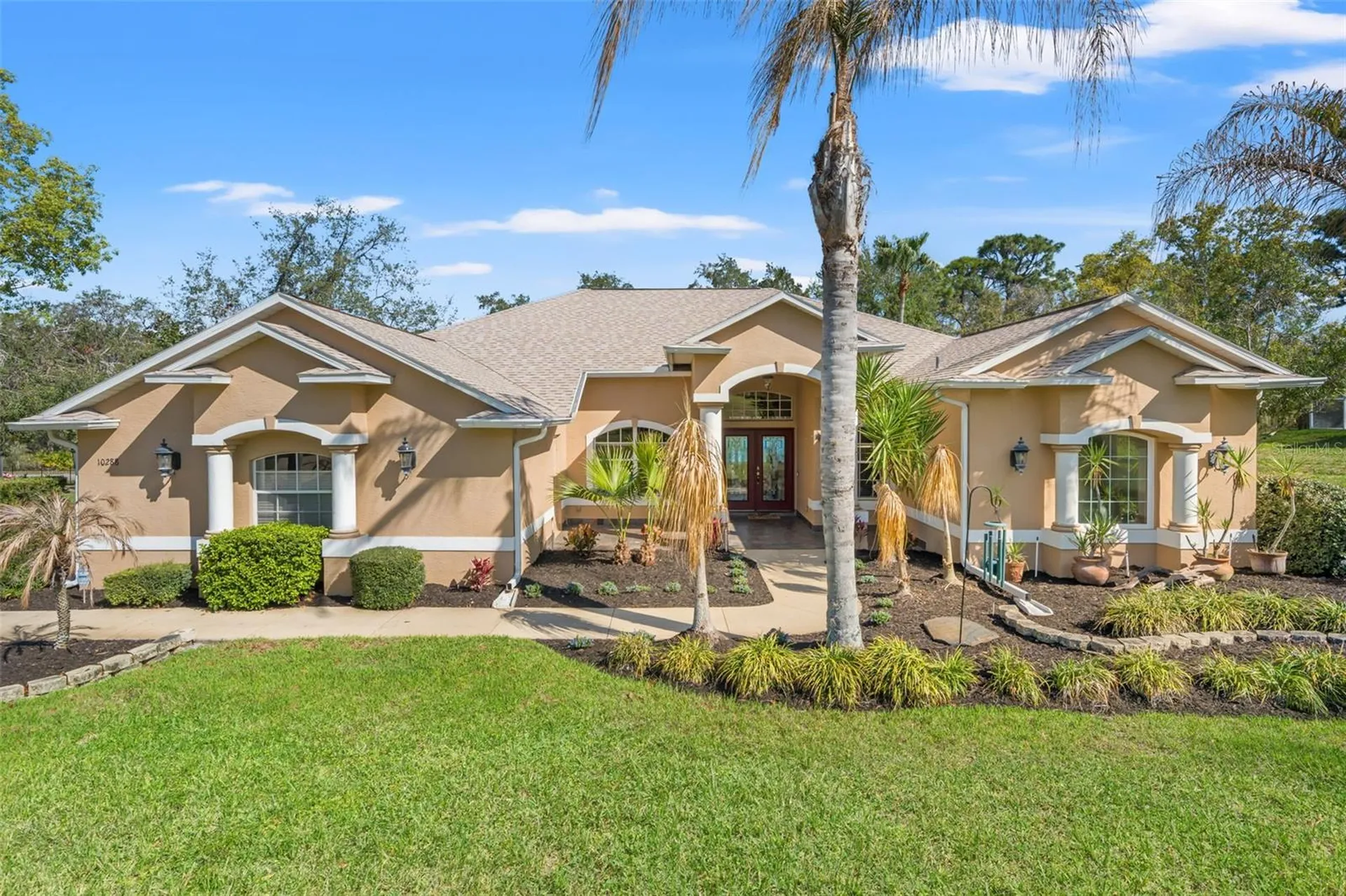 10288 Ridge Top Loop Weeki Wachee FL 34613
