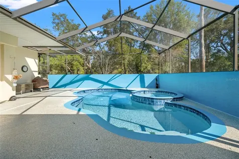 10288 Ridge Top Loop Weeki Wachee FL 34613