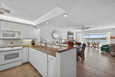 865 S Gulfview Boulevard Clearwater Beach FL 33767