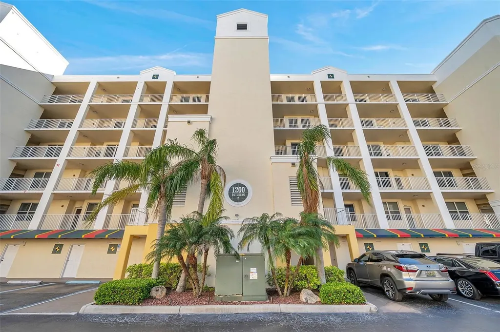 1200 Country Club Drive Largo FL 33771