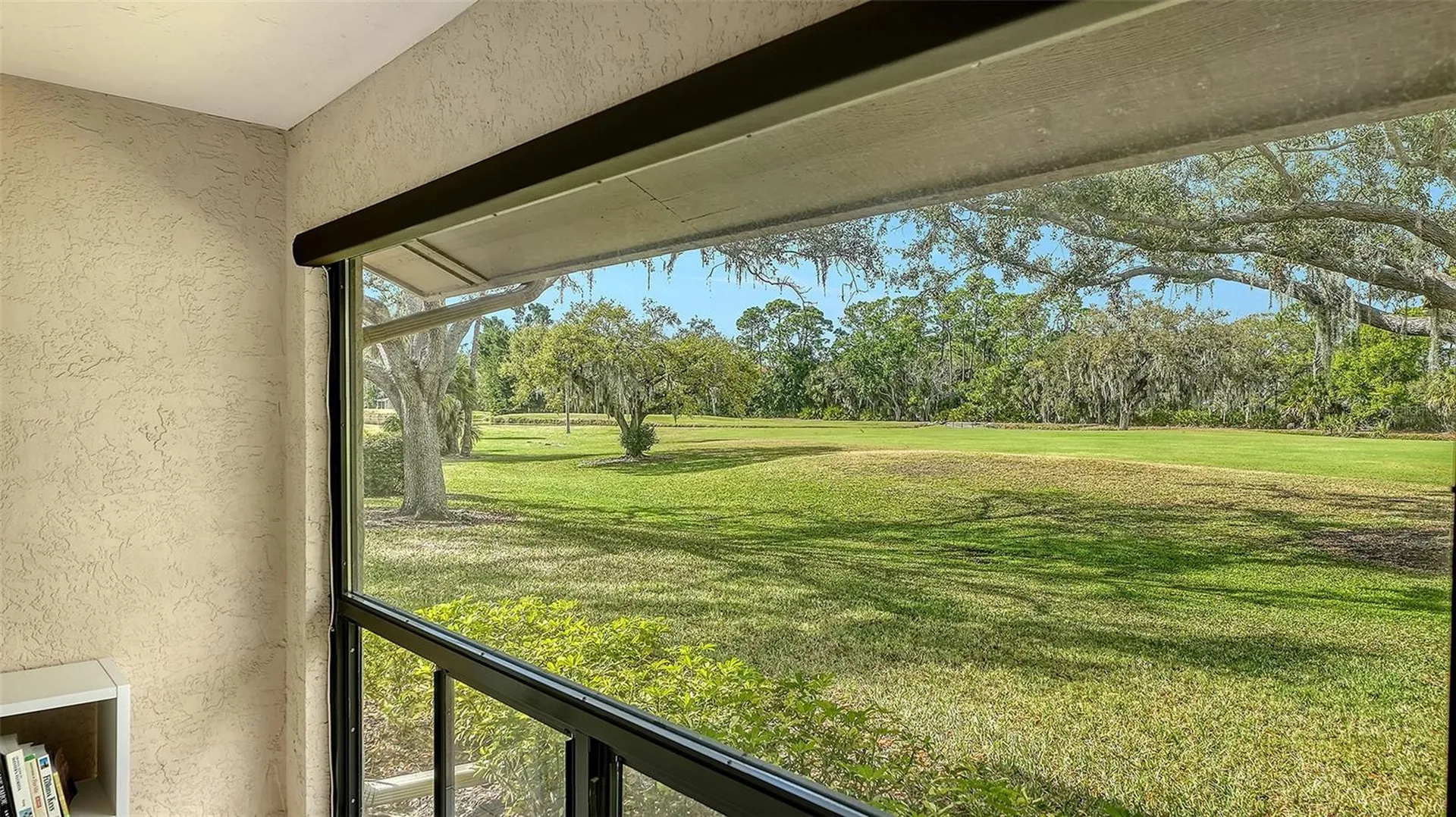 4557 Kingsmere Sarasota FL 34235