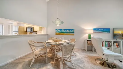 4557 Kingsmere Sarasota FL 34235