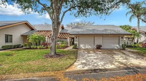 4557 Kingsmere Sarasota FL 34235