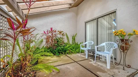 4557 Kingsmere Sarasota FL 34235