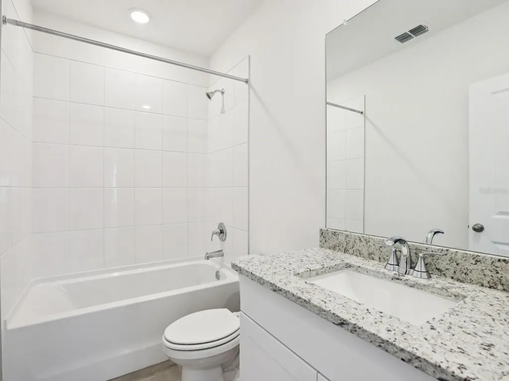 165 Canoe Bend Avenue Nokomis FL 34275