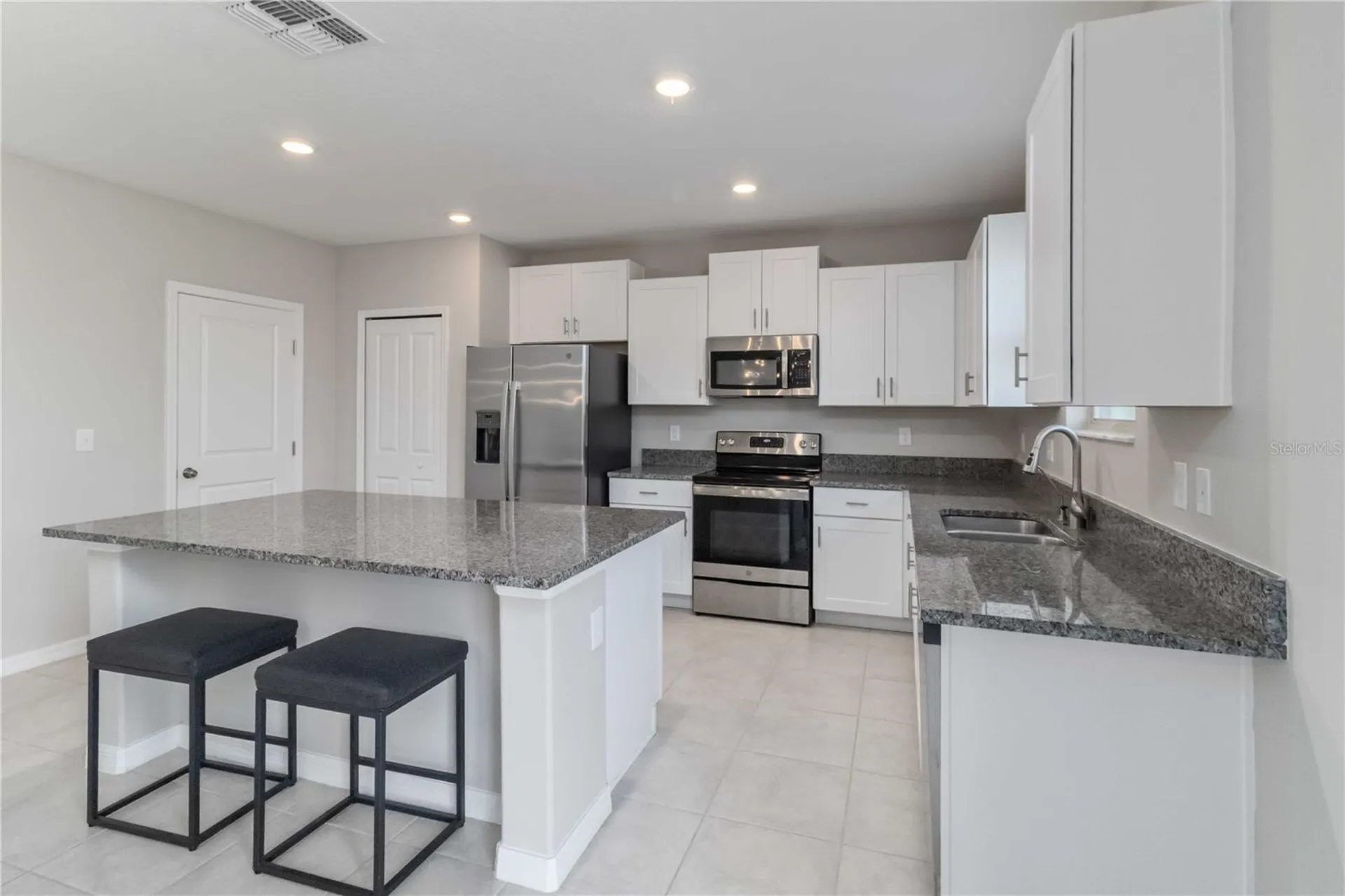 5478 Grays Harbor Court Wimauma FL 33598