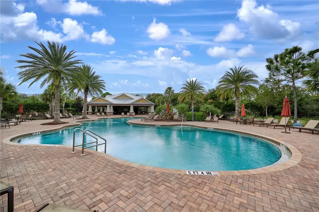 6215 Anise Drive Sarasota FL 34238