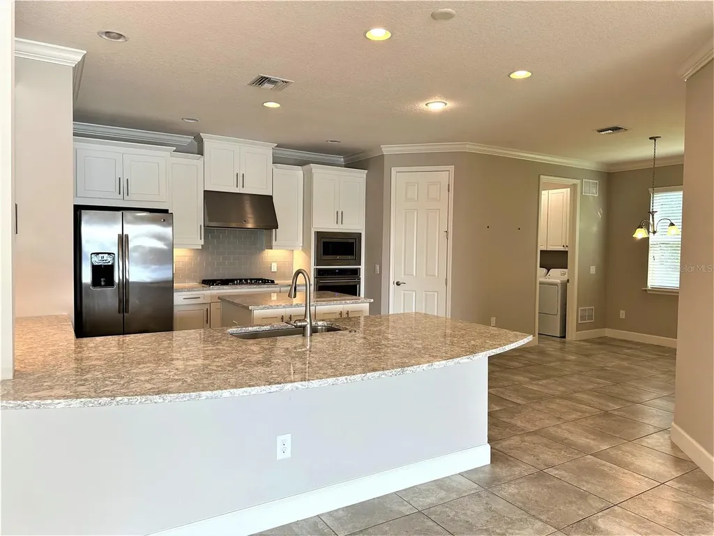 6215 Anise Drive Sarasota FL 34238