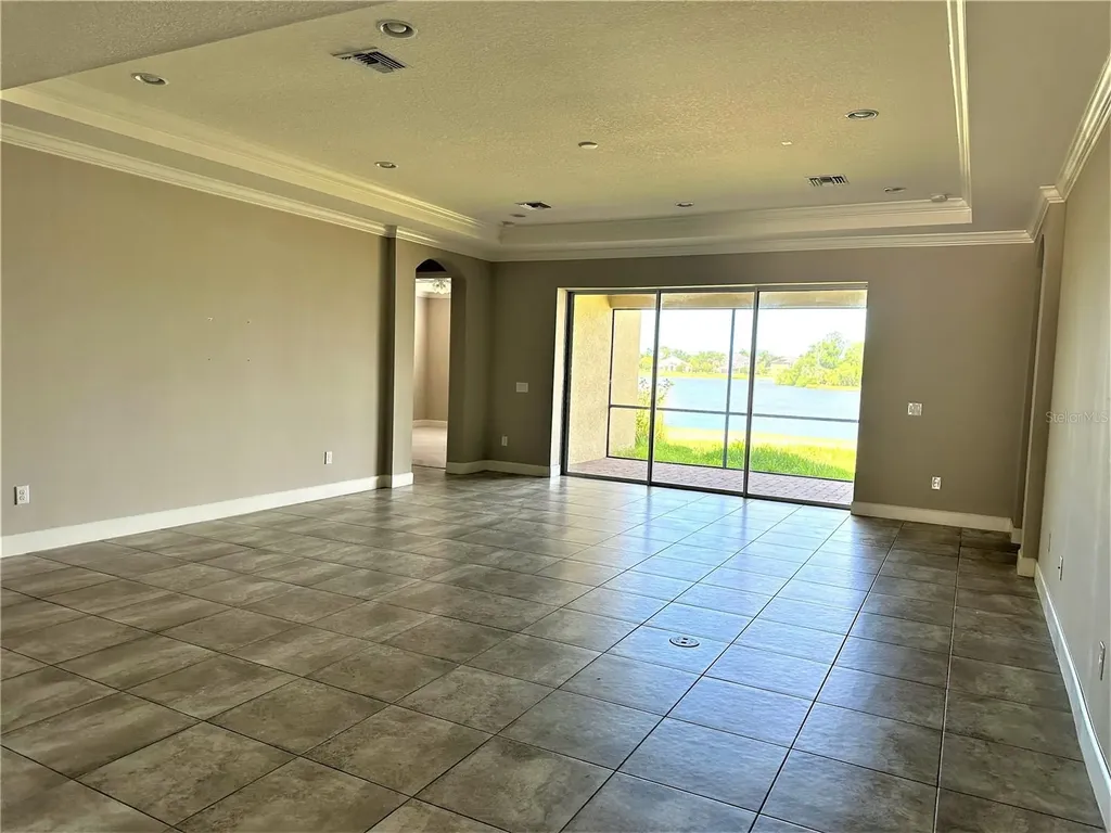 6215 Anise Drive Sarasota FL 34238