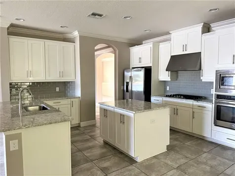 6215 Anise Drive Sarasota FL 34238