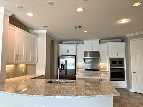 6215 Anise Drive Sarasota FL 34238