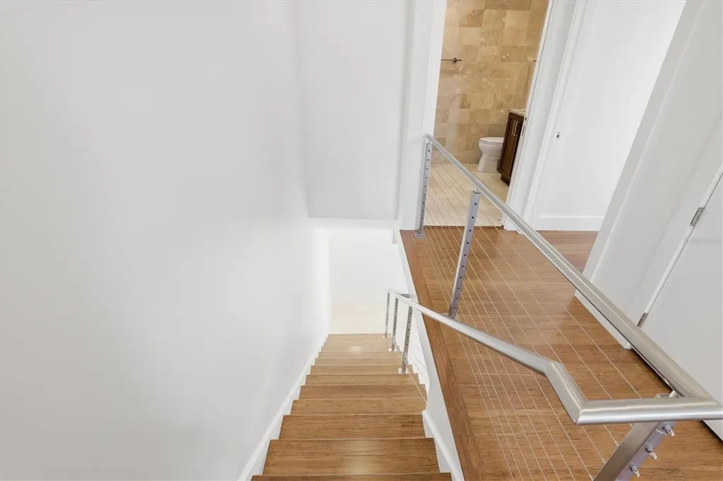6537 Cape Hatteras Way NE St Petersburg FL 33702