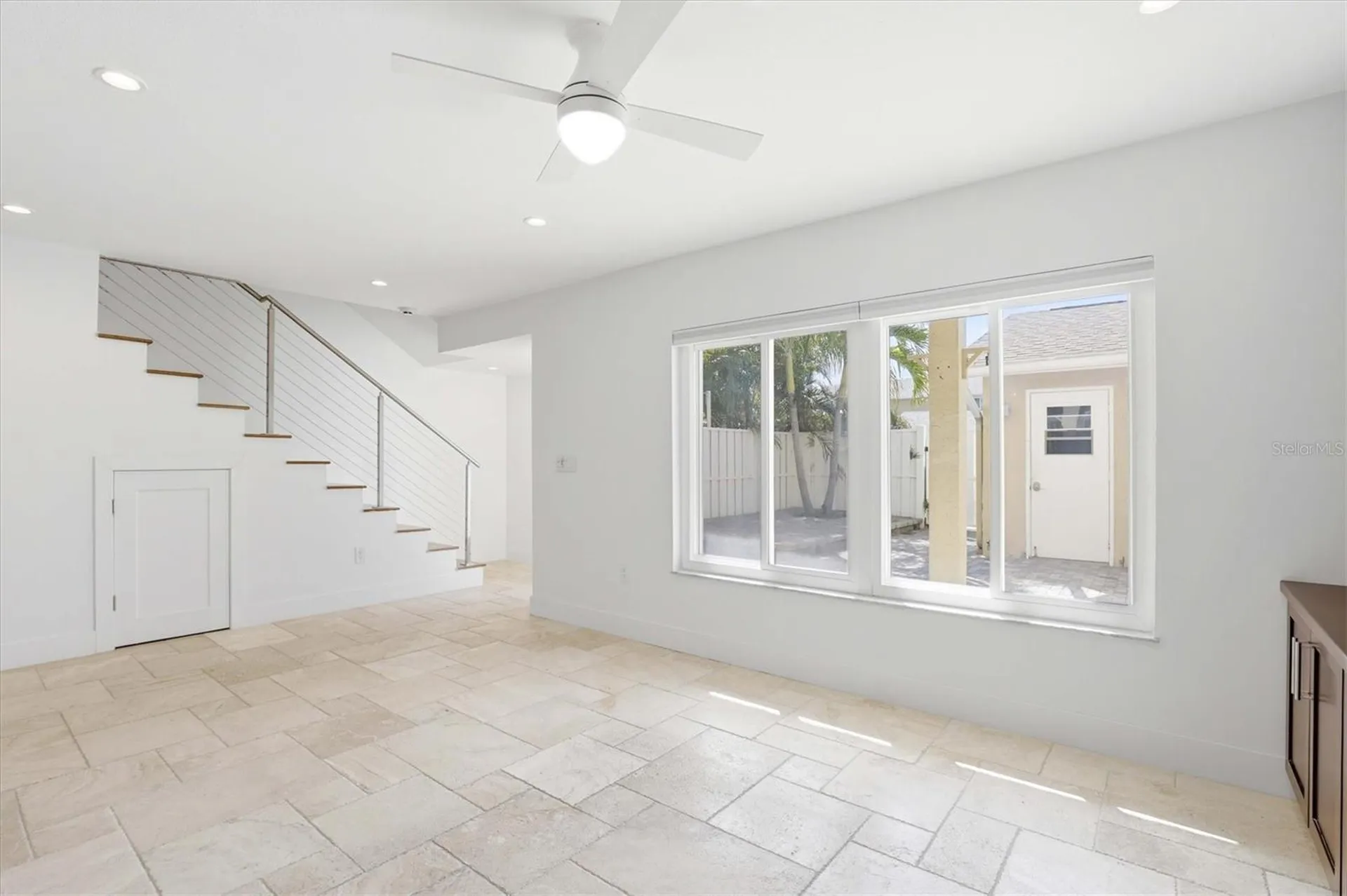 6537 Cape Hatteras Way NE St Petersburg FL 33702