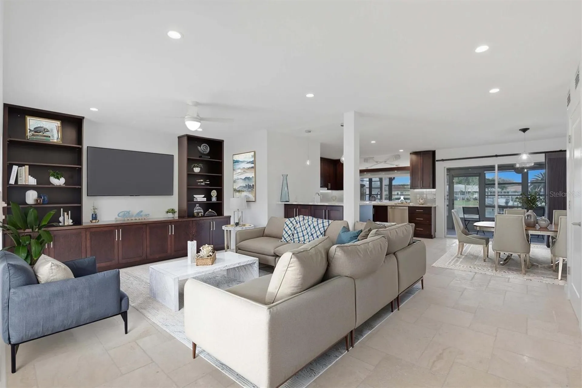6537 Cape Hatteras Way NE St Petersburg FL 33702